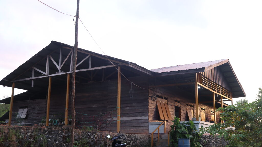 Buru islands home